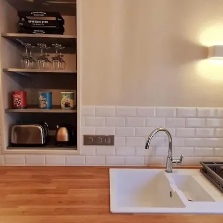 Le 56 Faubourg - Proche Centre - Parking Gratuit Apartman Beaune