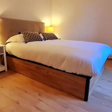 Apartman Le 56 Faubourg - Proche Centre - Parking Gratuit Beaune