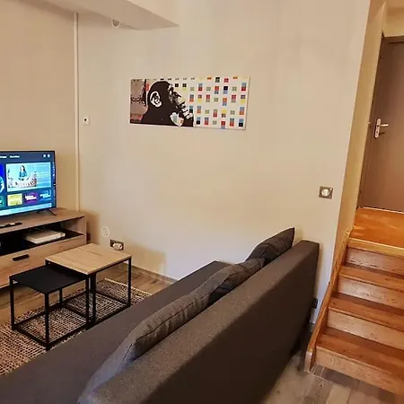 Le 56 Faubourg - Proche Centre - Parking Gratuit Apartman